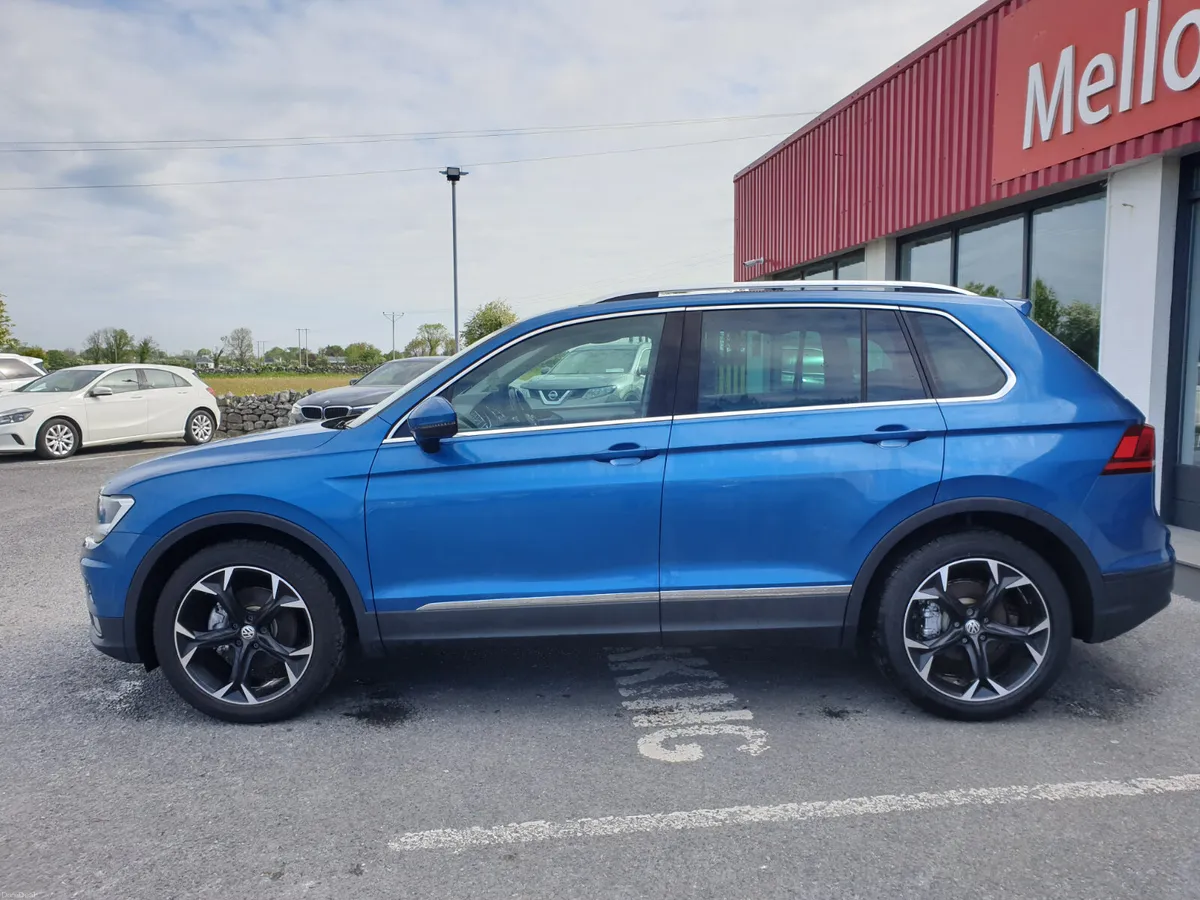 Volkswagen Tiguan 2.0TDI**UPGRADED ALLOYS** - Image 3