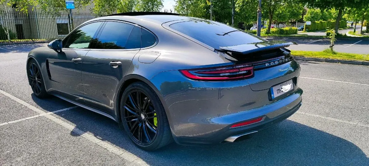 Panamera(plug-in h)New NCT 2027, 4WD, 462Bhp - Image 2