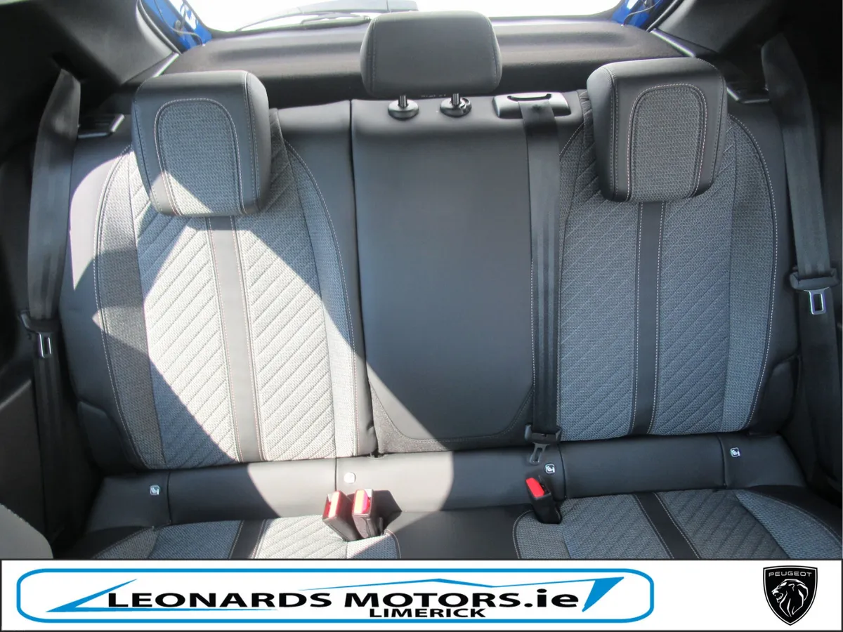 New Peugeot 208 Allure 1.2P Hybrid 136BHP - Image 6