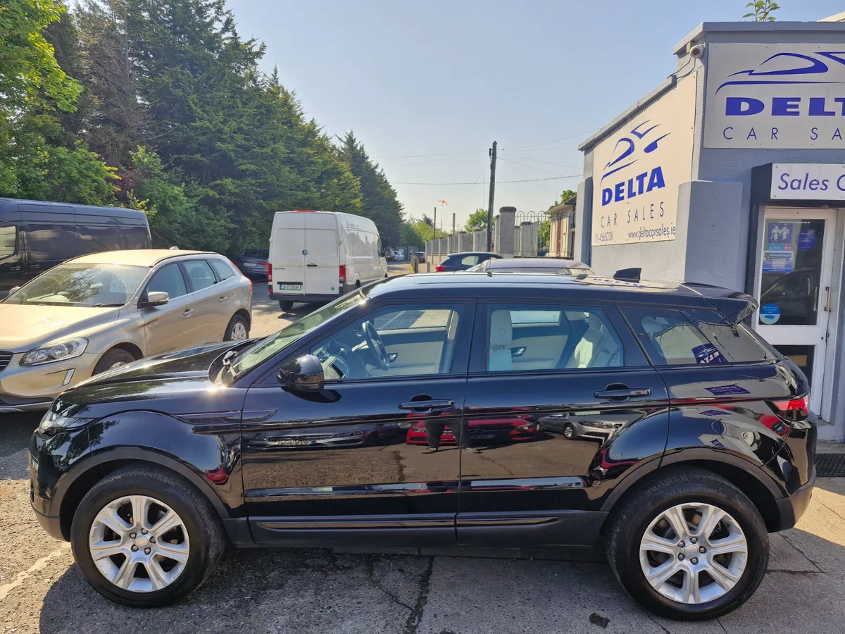 2018 LAND ROVER RANGE ROVER SE TECH 2.0 TD4 150BHP - Image 3