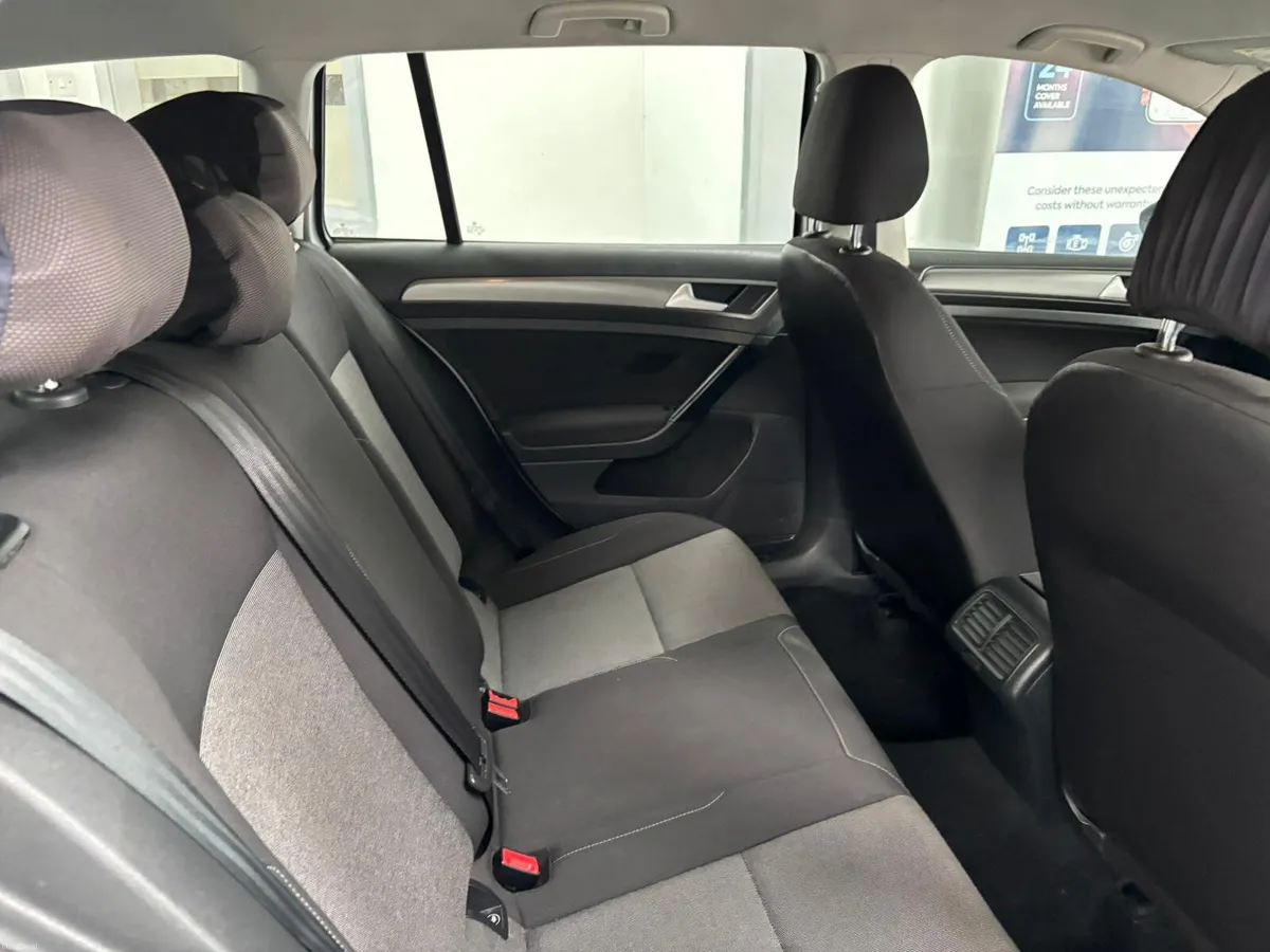 Volkswagen Golf 2016. 1.06TDI  ESTATE  AUTOMATIC - Image 6
