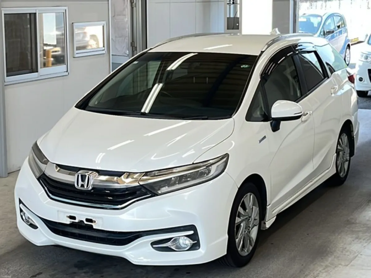 2016 Honda Shuttle - Image 2