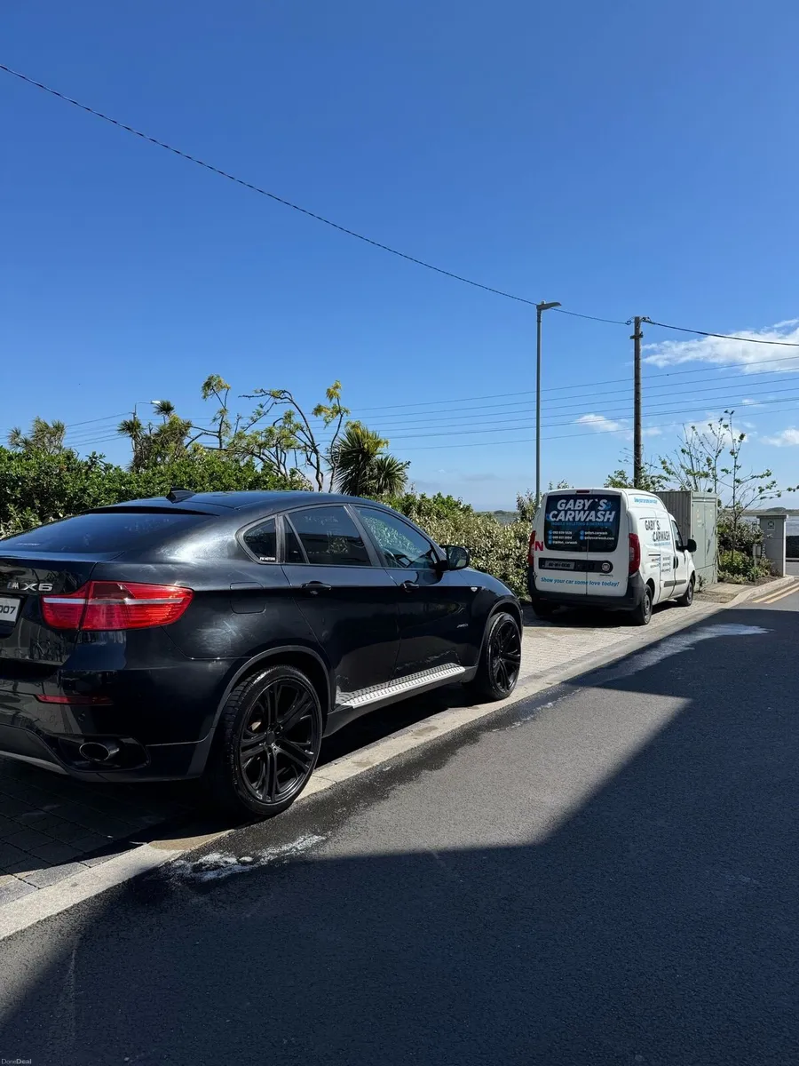 BMW X6 MSPORT.. Cream interior leather - Image 3