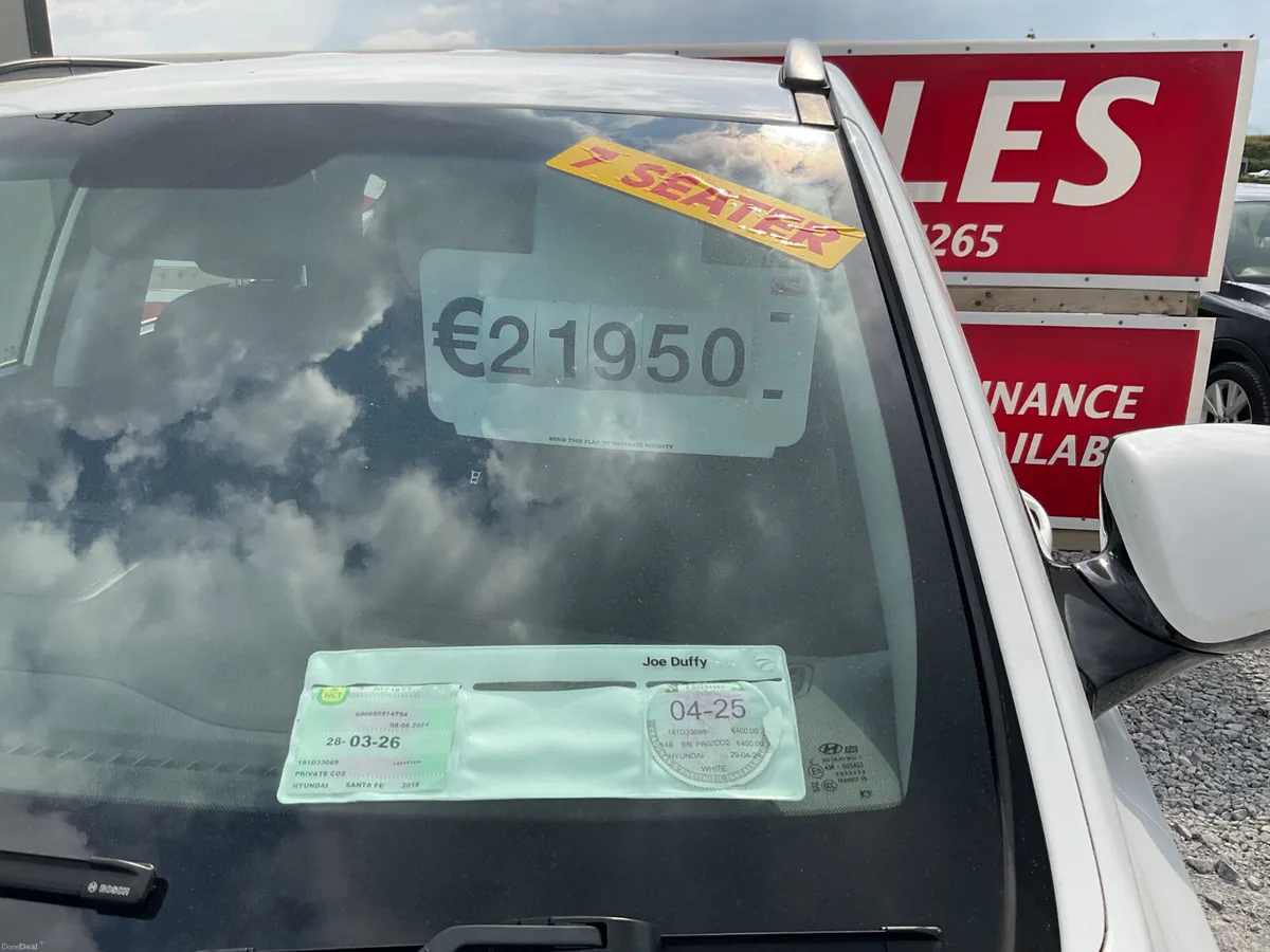 HYUNDAI SANTA FE 2.2 7 SEATER LOW KMS SPOTLESS - Image 3