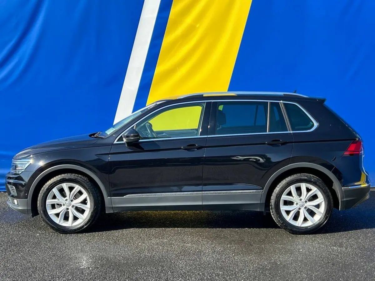 Volkswagen Tiguan HIGHLINE 1.4 TSI AUTO // 4 HEATE - Image 3