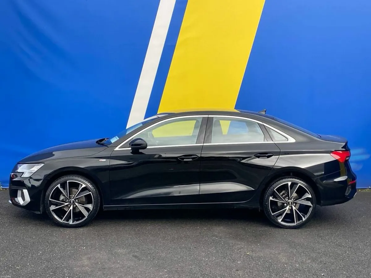 Audi A3 S-LINE PACK 2.0 TDI 30 // PARKING SENSORS - Image 3