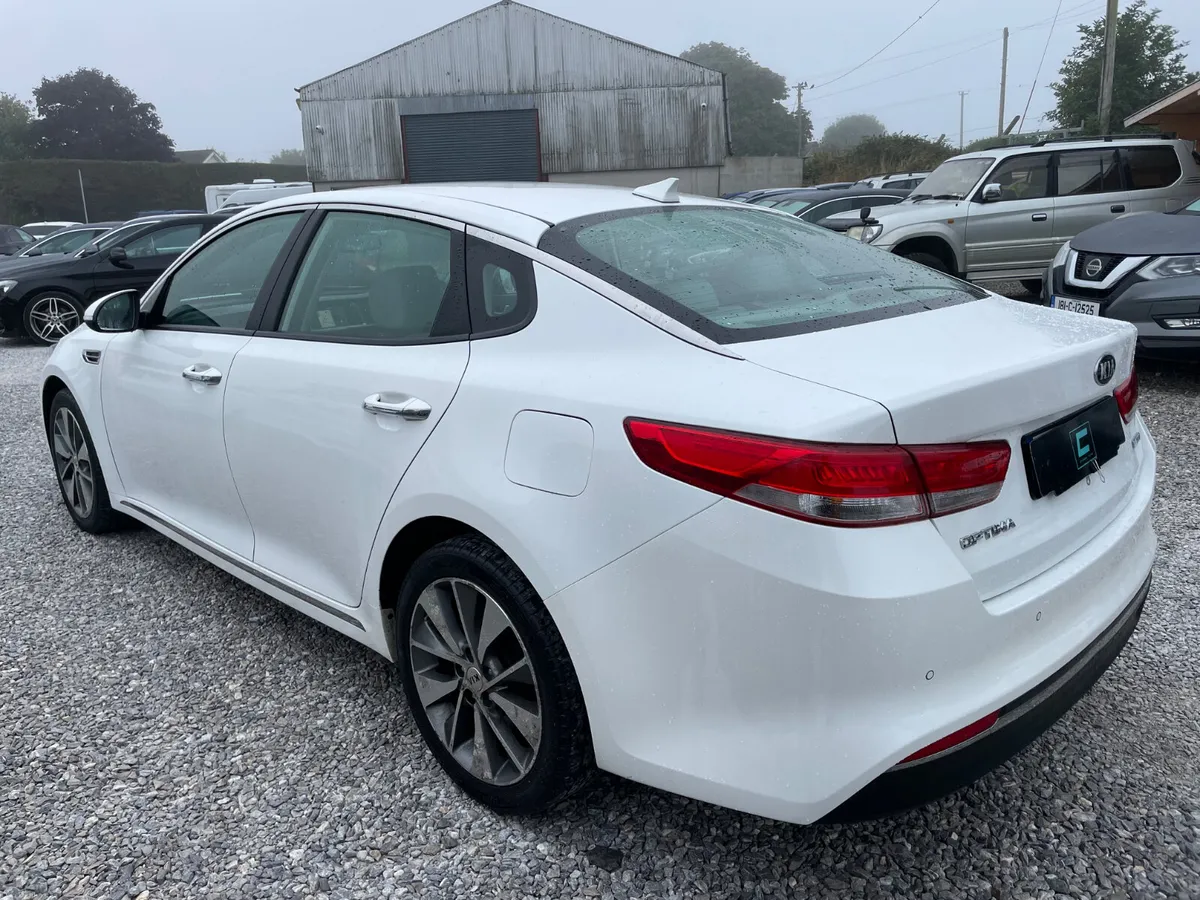 Kia Optima - Image 4