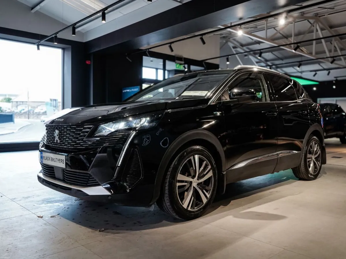 2022 Peugeot 3008 FL Allure Plug-in Hybrid - Image 4