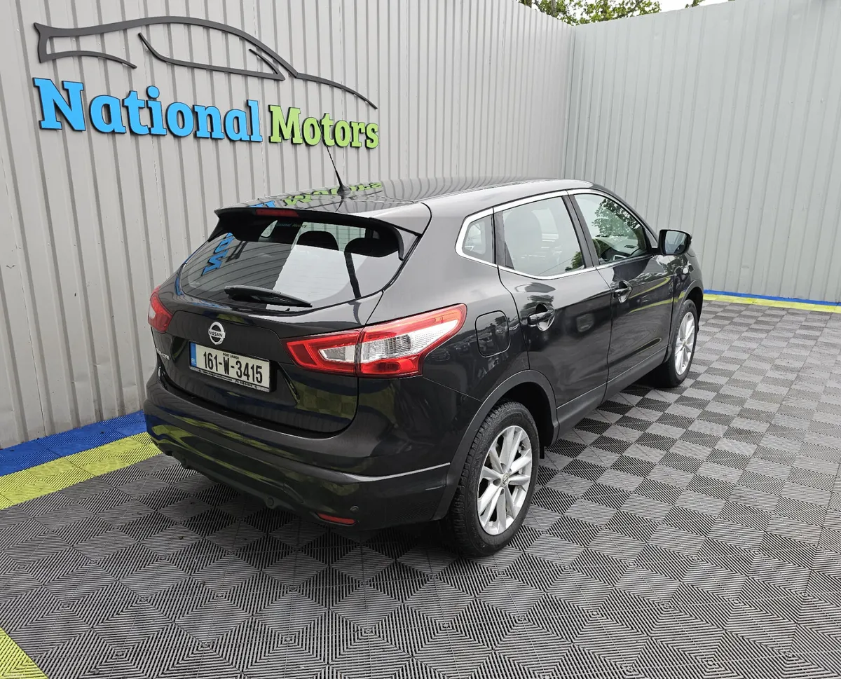2016 Nissan Qashqai 1.2 Petrol XE - Image 3