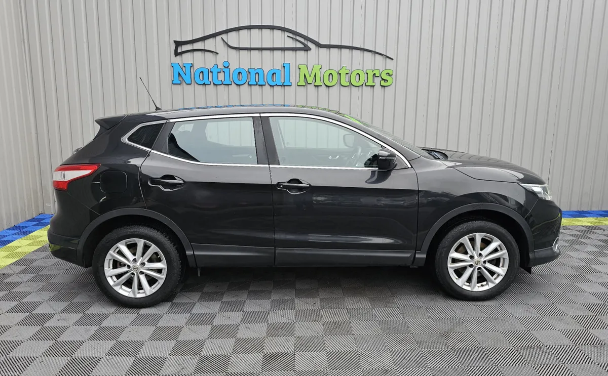 2016 Nissan Qashqai 1.2 Petrol XE - Image 2