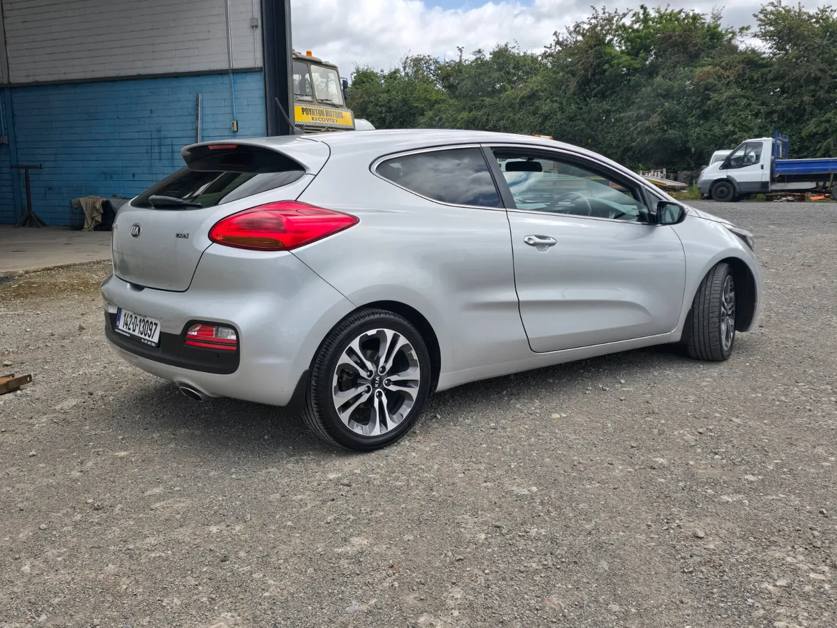 142 KIA PROCEED *1.6Crdi*CLEAN*LOW KMS* - Image 2