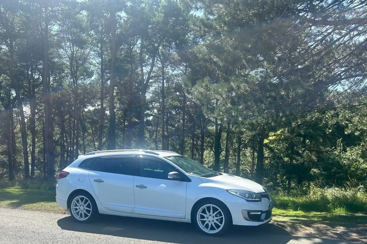 Megane GT Line Sportwagon/Estate. Swap for manual - Image 5