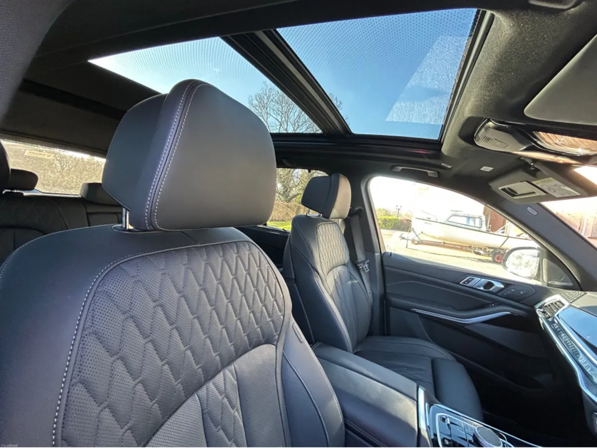BMW X5 XDRIVE 50E M SPORT *PAN ROOF*PRO PACK* - Image 5