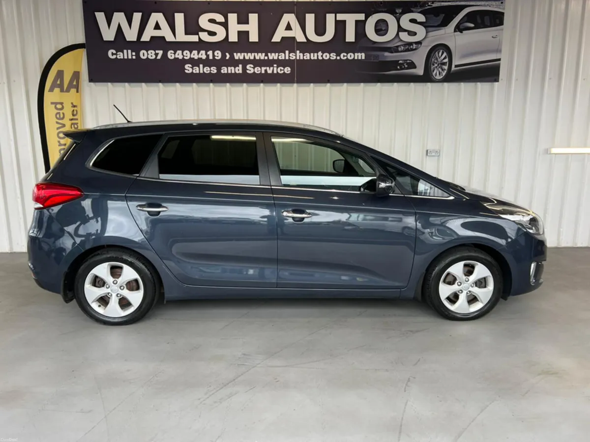 Kia Carens 1.7 EX 5DR - Image 2