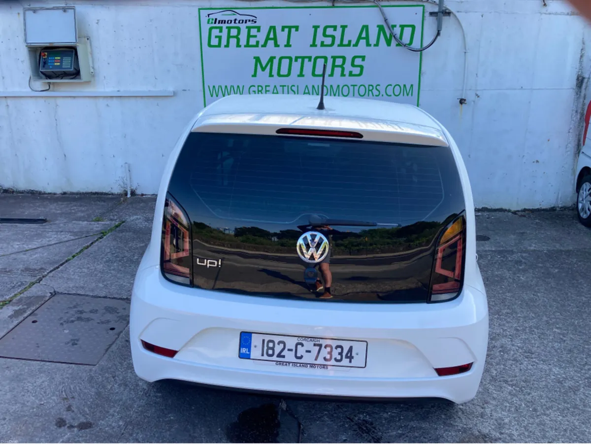 Volkswagen up! 1.0i Petrol 3dr Automatic - Image 4