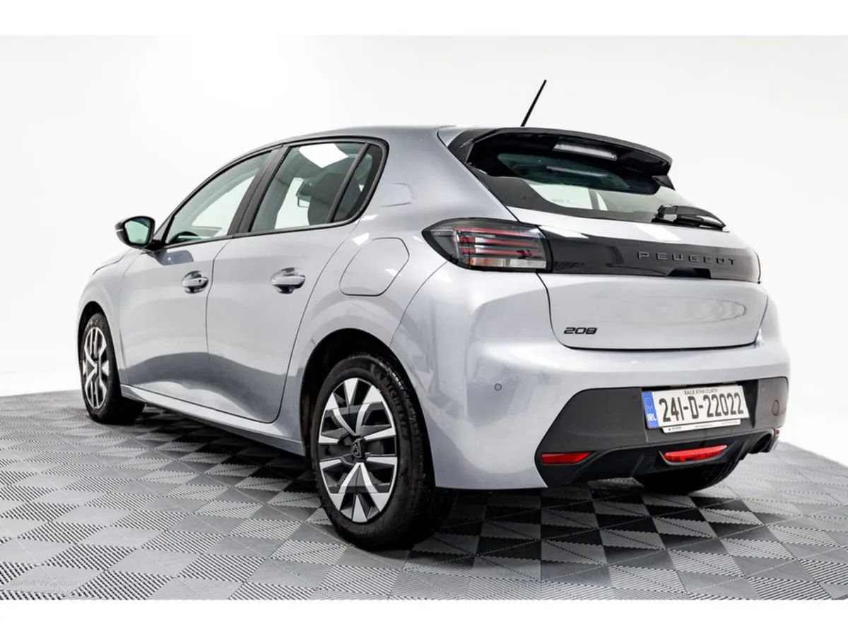 Peugeot 208 Active Spec 1.2 Petrol 75HP - Image 5