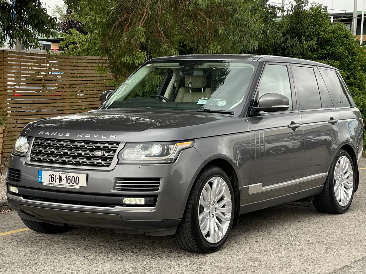 2016Land Rover Range Rover.4 stamp service history - Image 1