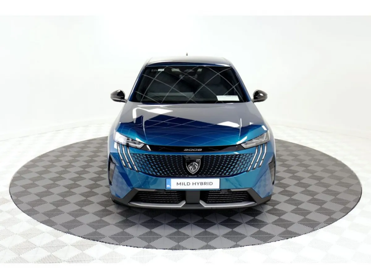Peugeot 3008 Allure HYBRID Auto 145HP - Includes P - Image 2