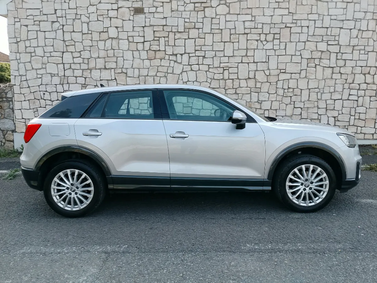 Audi Q2 30 Tfsi 116HP SE 4DR - Image 2