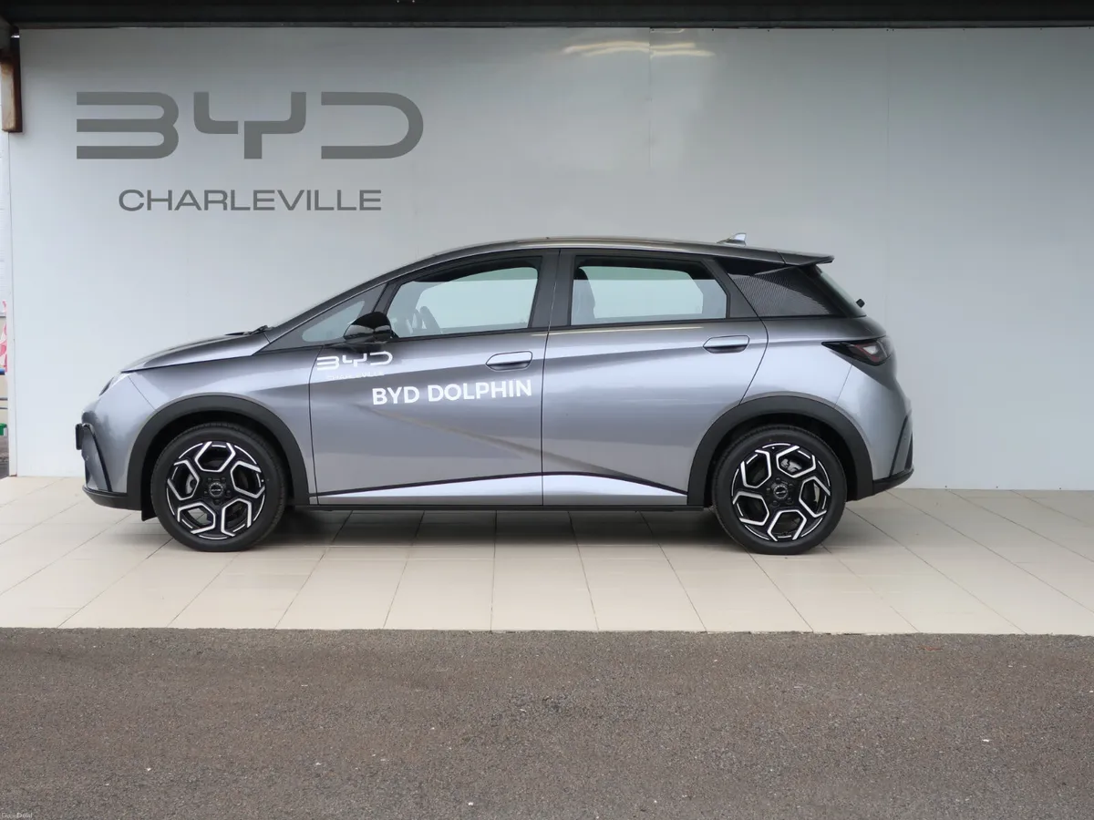 2025 BYD DOLPHIN COMFORT - Image 1