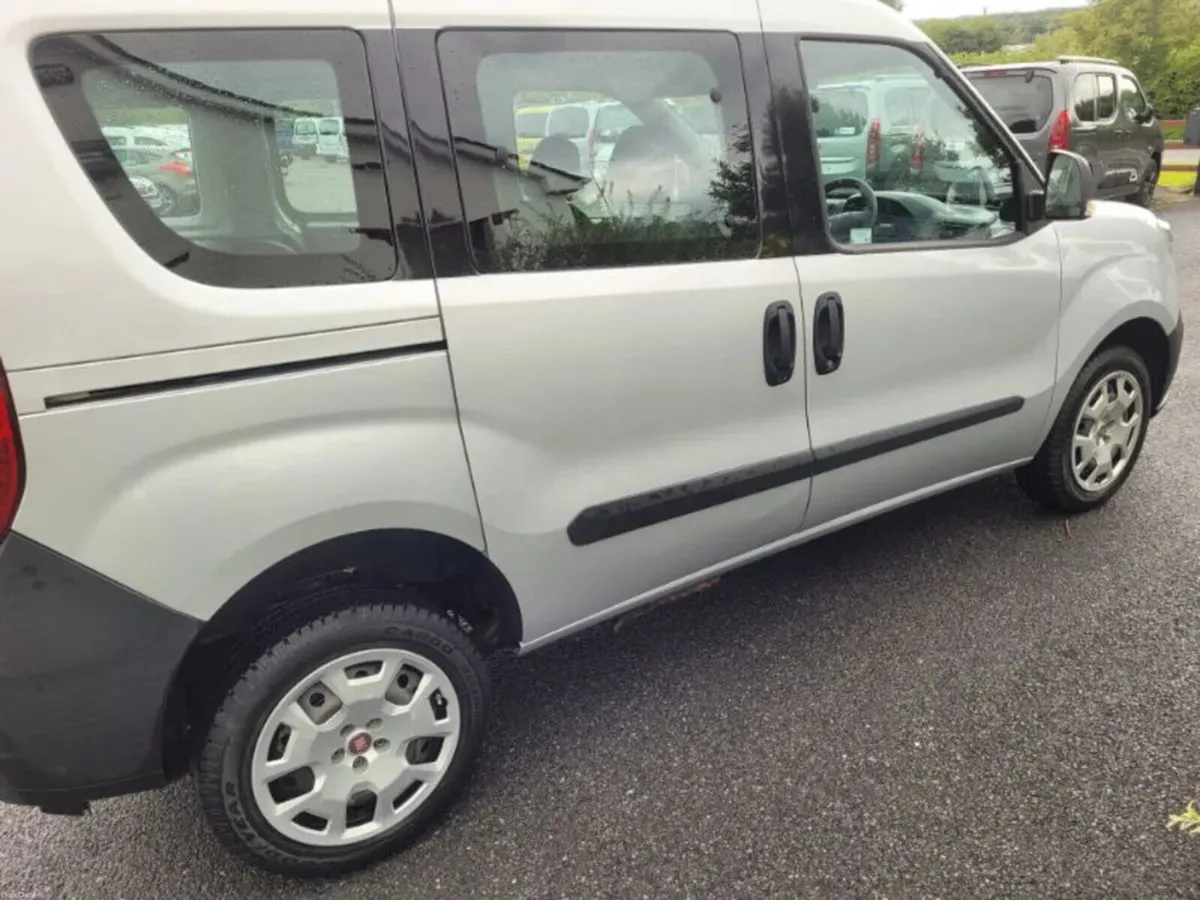 Wheelchair Car Fiat Doblo 2017 - Image 5