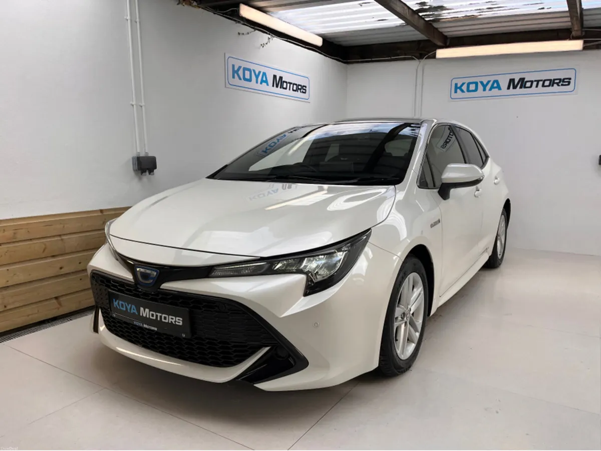 Toyota Corolla 1.8 SPORT 5DR HATCHBACK PETROL HYBR - Image 4
