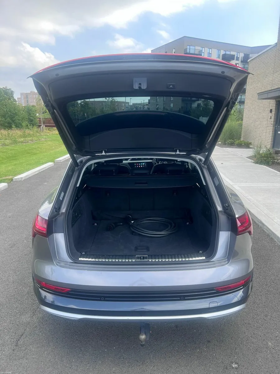 Audi e-tron - battery warranty until 2028 - Image 3