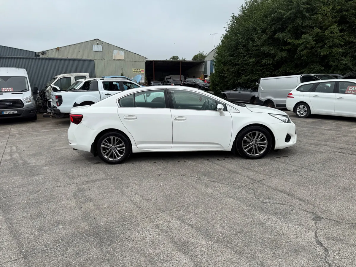 Toyota Avensis 2015 - Image 3