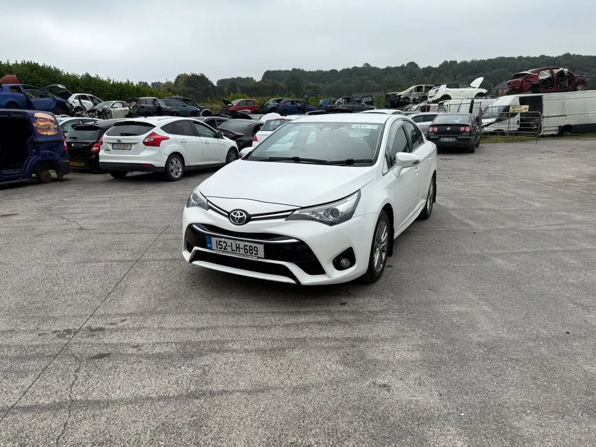 Toyota Avensis 2015 - Image 2