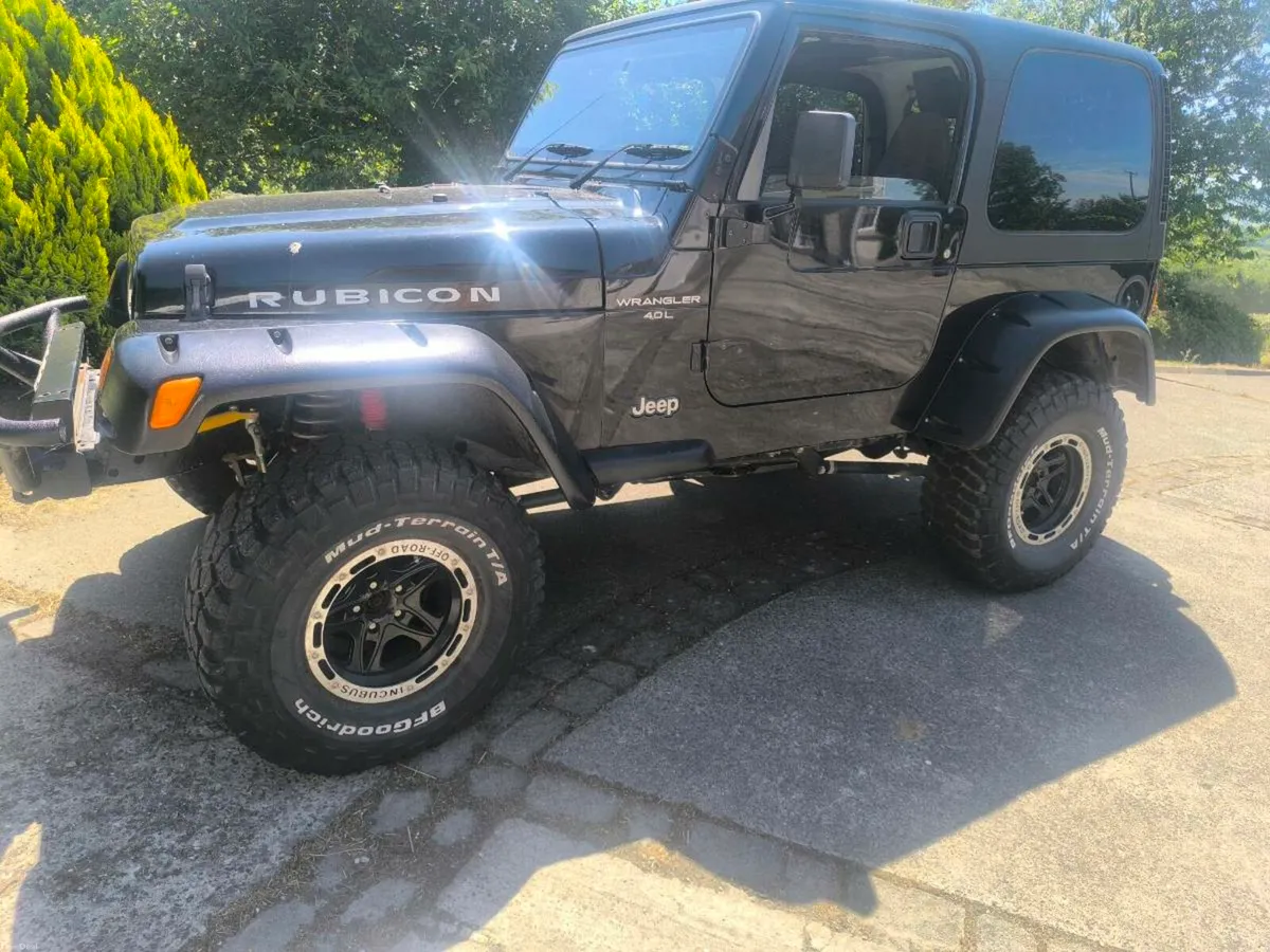 Jeep wrangler 2TJ Gas powered - Image 1