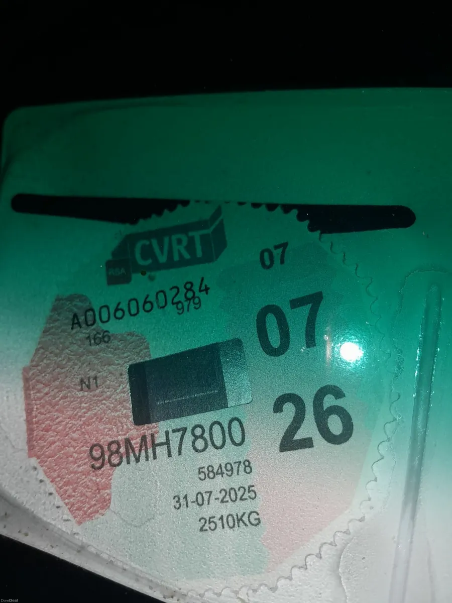 Toyota hilux surf commercial - Image 3