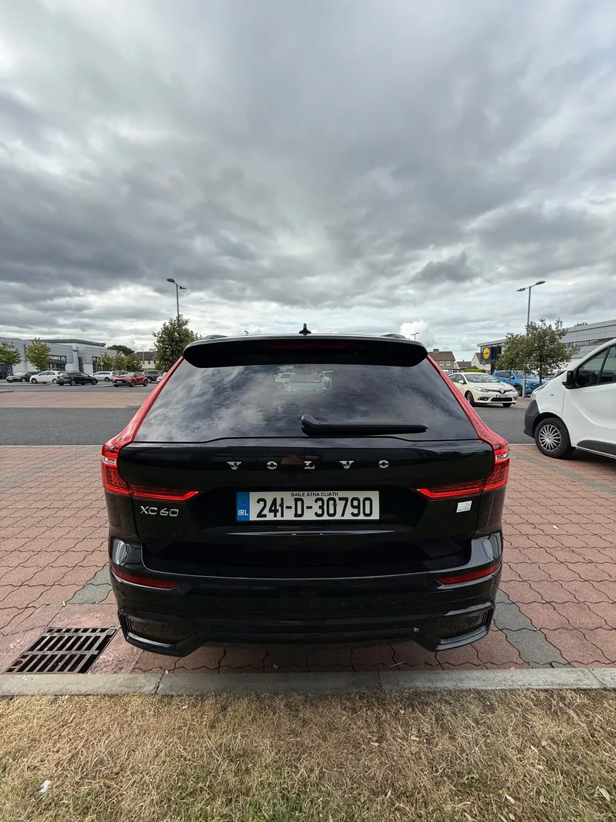 Volvo XC60 - Image 3