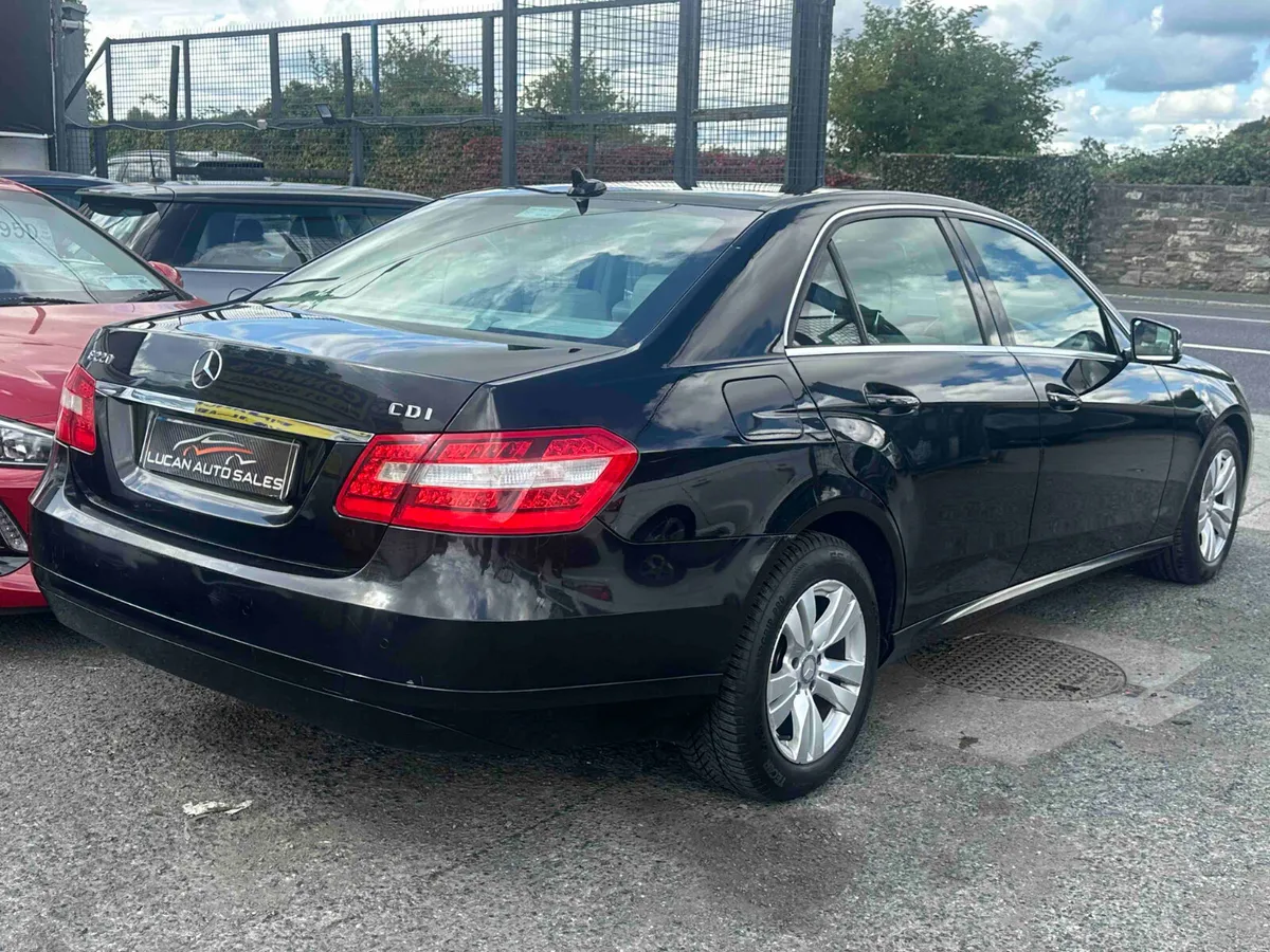 2013 E-Class AUTOMATIC - Image 5