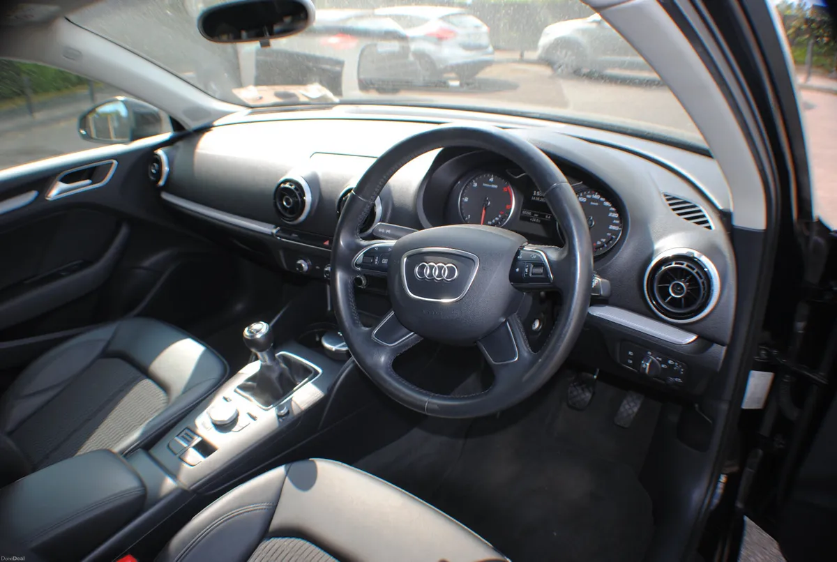 Audi A31.6 TDI 5DR  2015 - Image 2