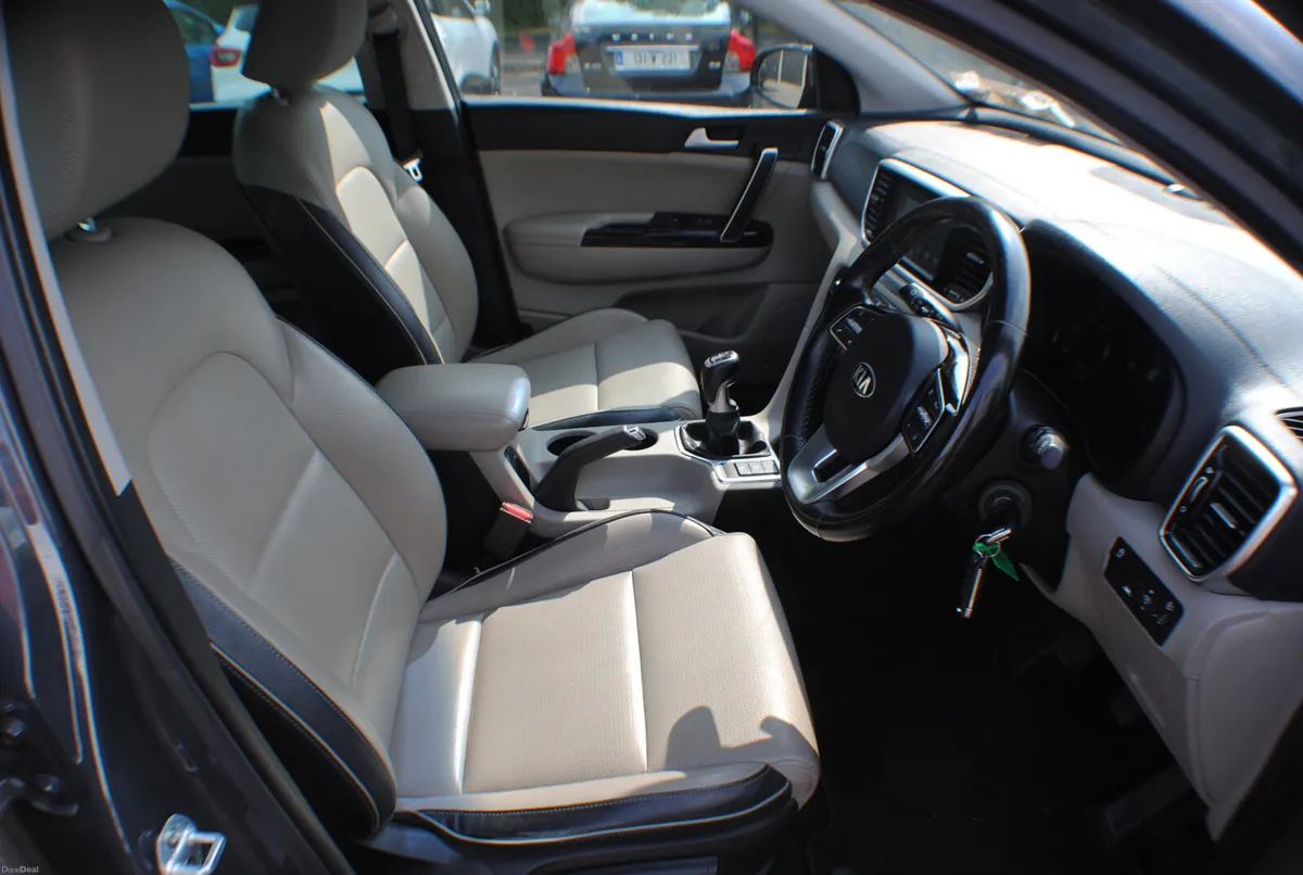 Kia Sportage 1.6 CRDI 5DR SUV 2019 - Image 5
