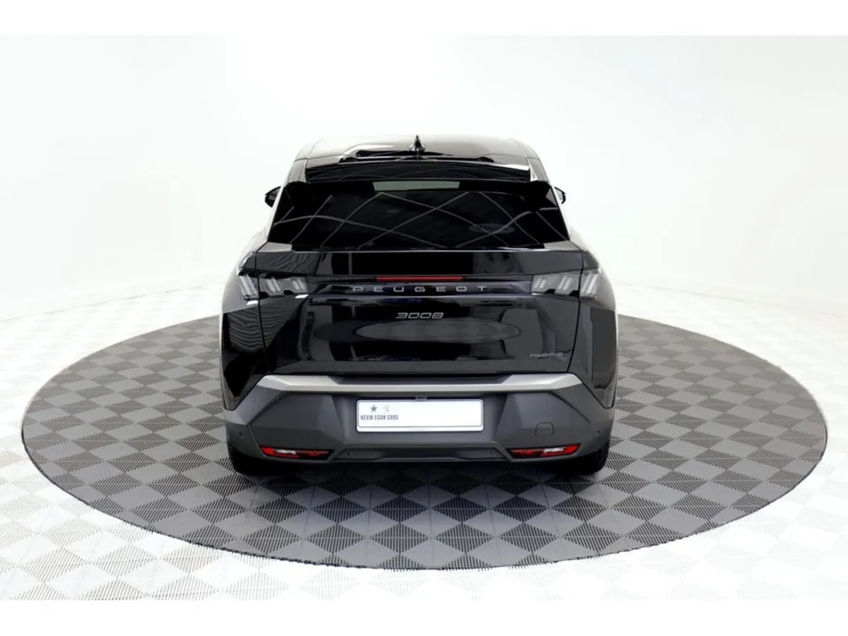 Peugeot 3008 *Demo Model* Allure HYBRID Auto 145HP - Image 6