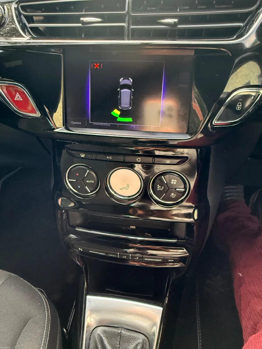 DS Automobiles DS 3 2017 with Warranty - Image 5