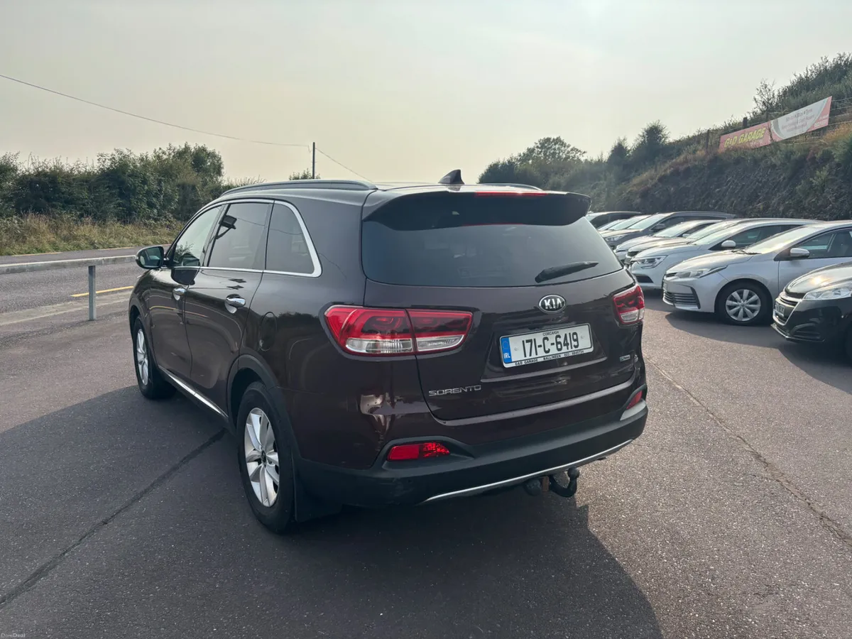Kia Sorento 2017 7 Seater Diesel - Image 5