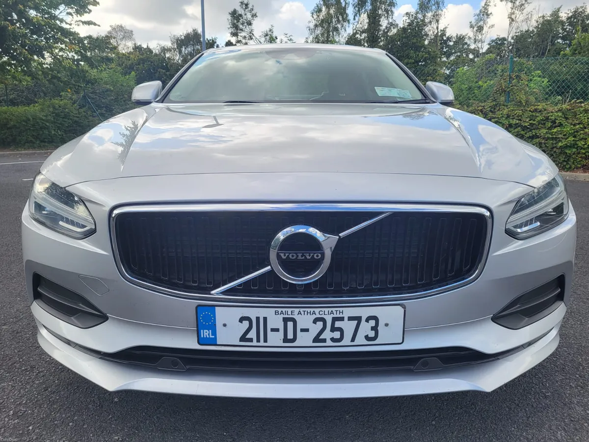 2021 VOLVO S90 D4 MOMENTUM AUTO - Image 5