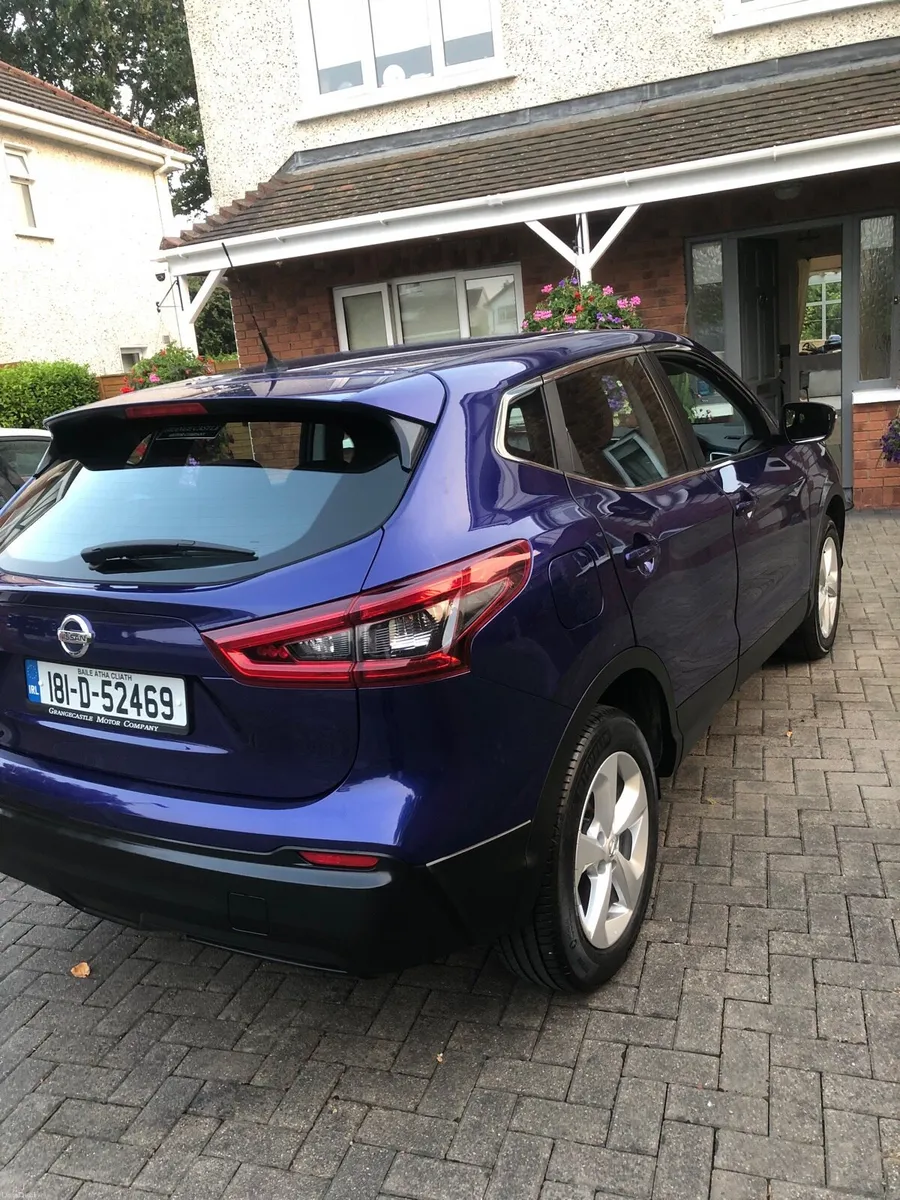 Qashqai diesel only 55 miles / excellent condition - Image 1