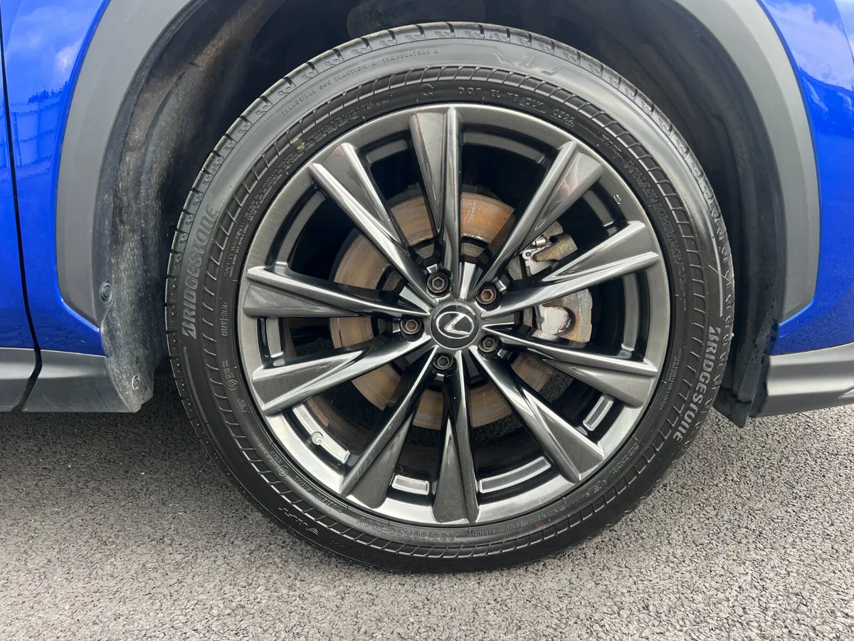 2022 Lexus NX 450H + F Sport PHEV 2.5 CVT -Sunroof - Image 5