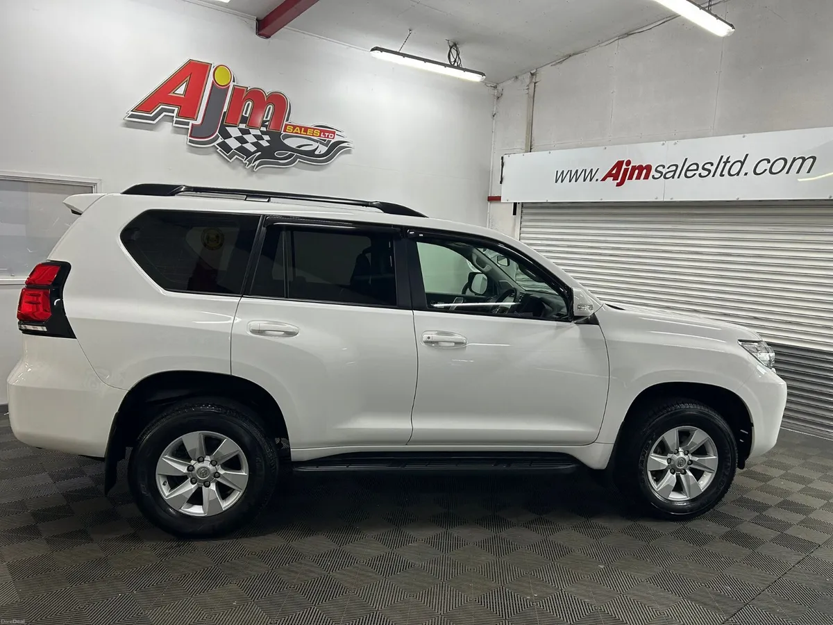 TOYOTA LAND CRUISER ACTIVE 2.8 D4D AUTOMATIC 2022 - Image 4