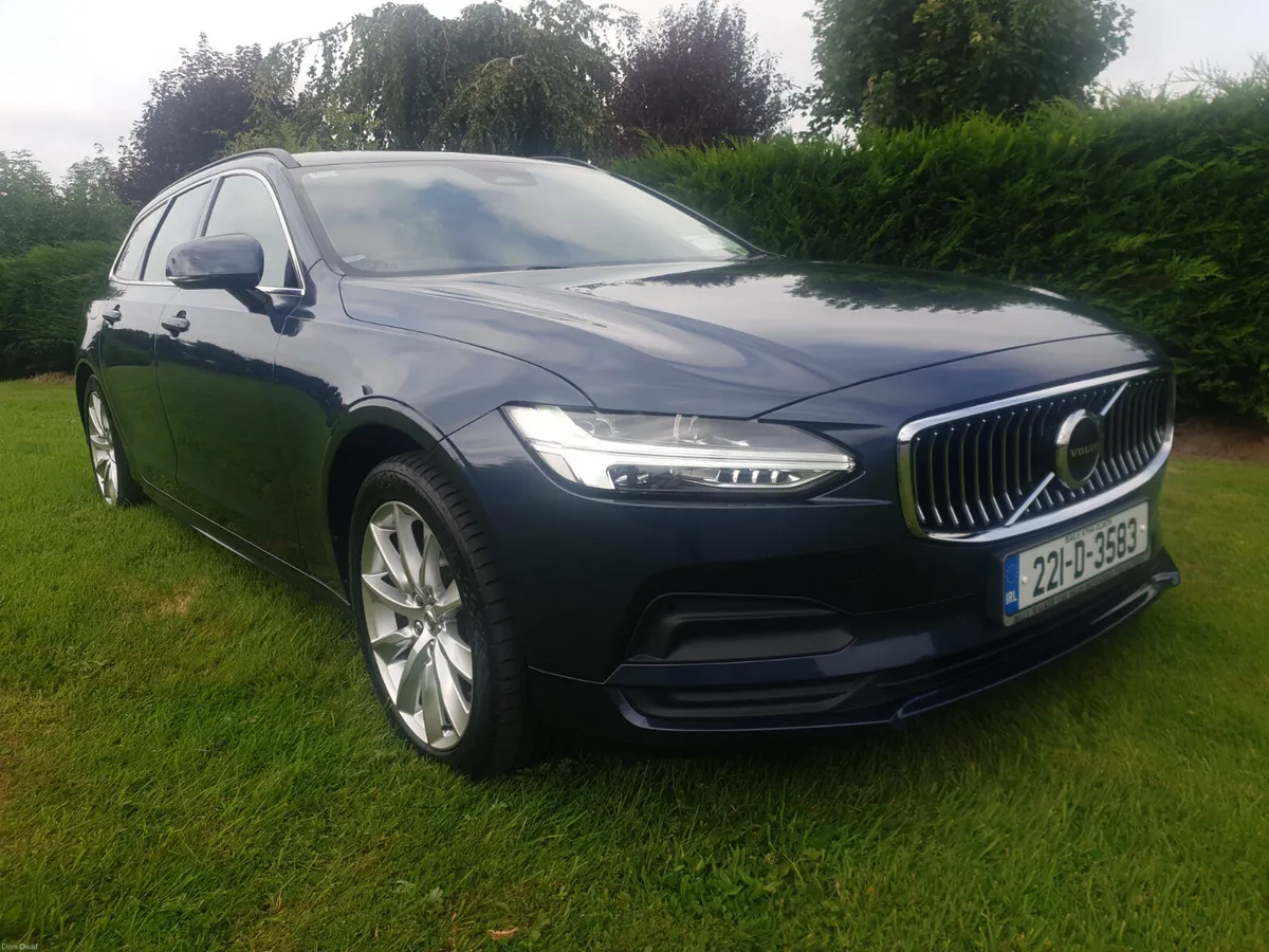Volvo V90 2022 Diesel - Image 2