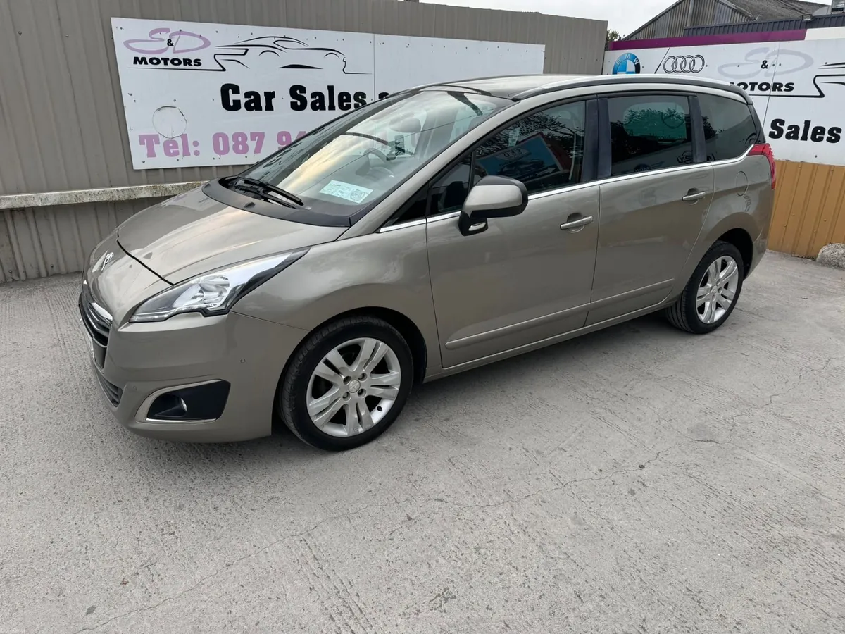 151 Peugeot 5008 1.6D High Spec Low Miles Warranty - Image 2