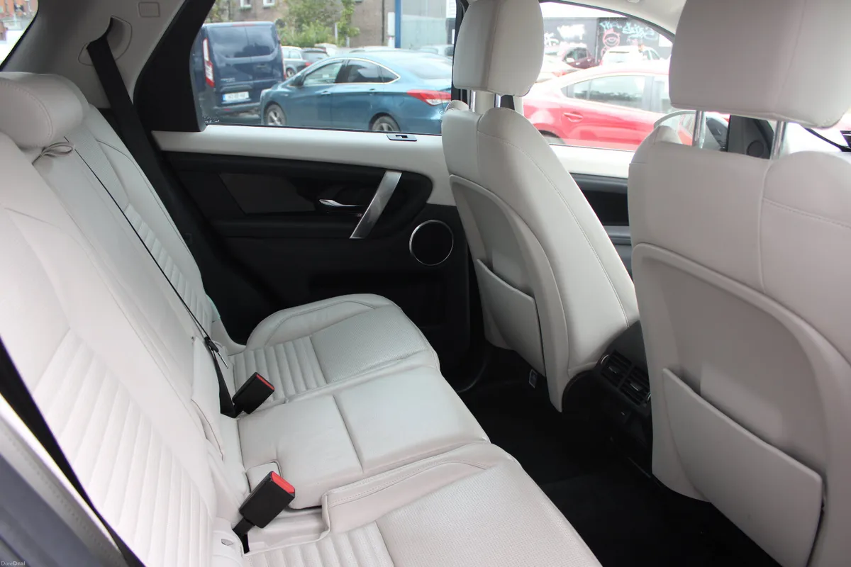 DISCOVERY - SPORT - S EDITION - 1OWNER - Image 6