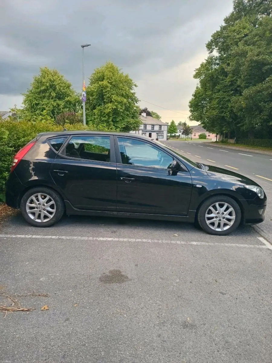 Hyundai i30 - Image 2