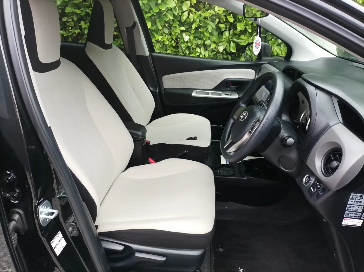 Toyota Yaris 1.3 Automatic, 2016 - Image 3