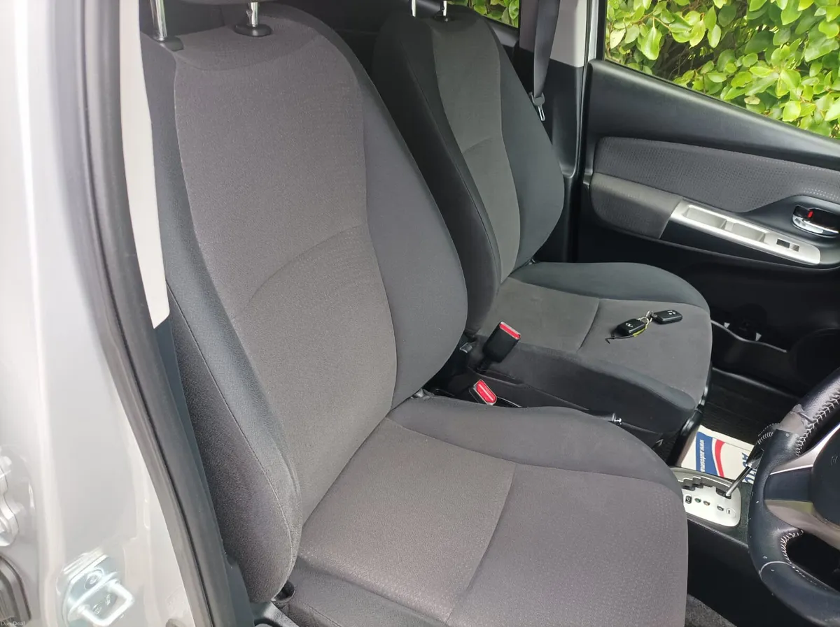 TOYOTA YARIS 1.3 PETROL AUTOMATIC, 2016 - Image 4