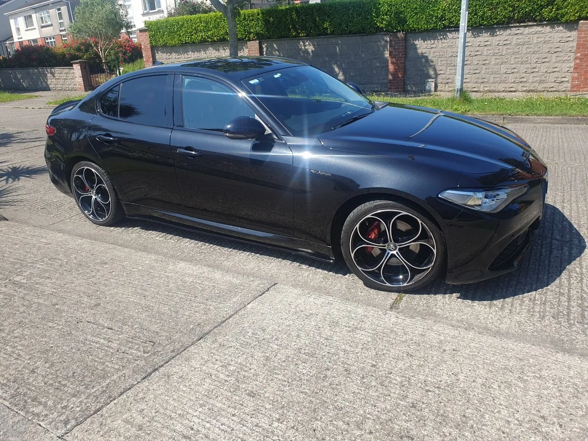Alfa Romeo Giulia Veloce 280bhp - Image 3