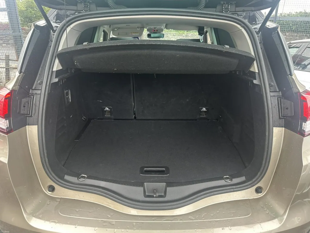 Renault Scenic 2017 - Image 4